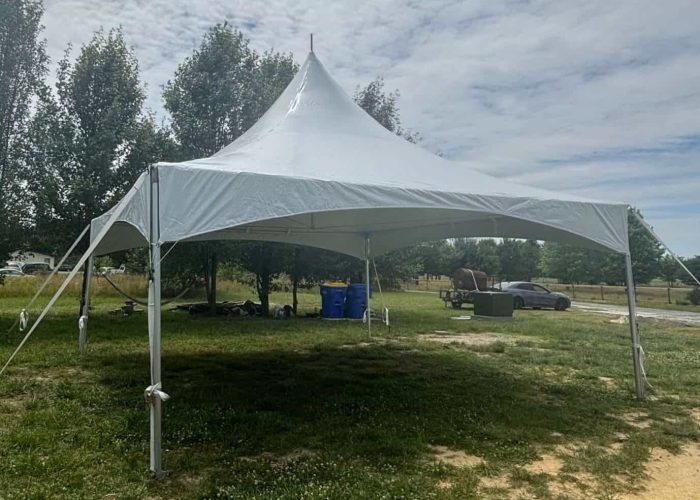 Tent rentals in Blades
